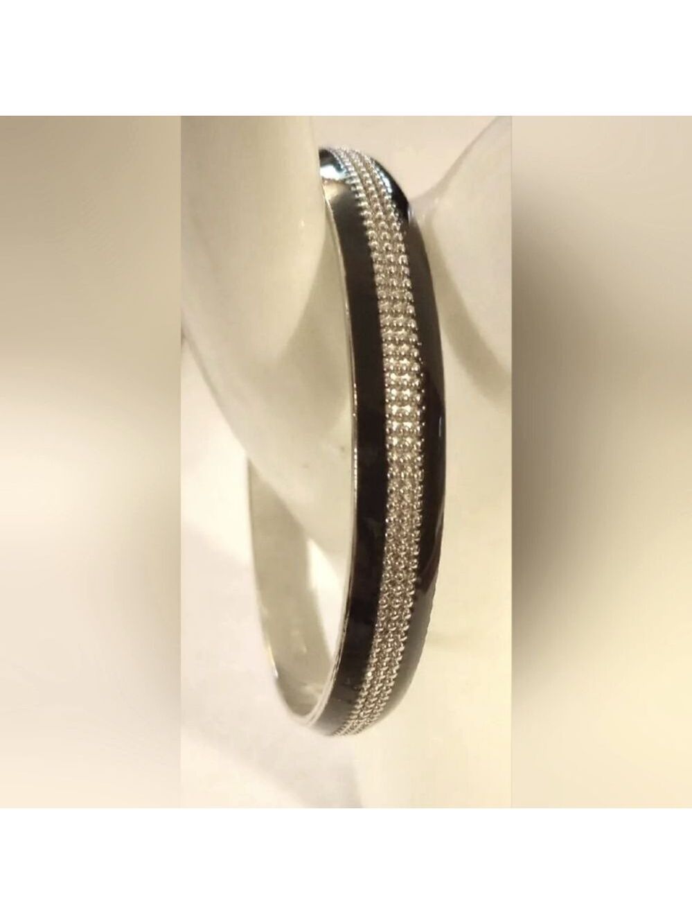 Lia Sophia Bangle Bracelet Black Enamel w/Textured Raised Center(Silver)NWT
